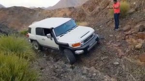 FJ Cruiser 2012 Manual Transmission, glimpse from Showka trail.