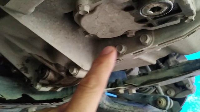 Замена масла в планетарке на Тойота Харриер гибрид 2014г. смотреть онлайн