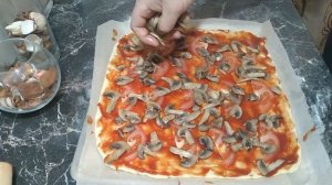 Пиццу в духовке!Быстрый рецепт Пиццу за 10 минут!
