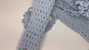 Ушки зайца из пряжи Alize Puffy fine