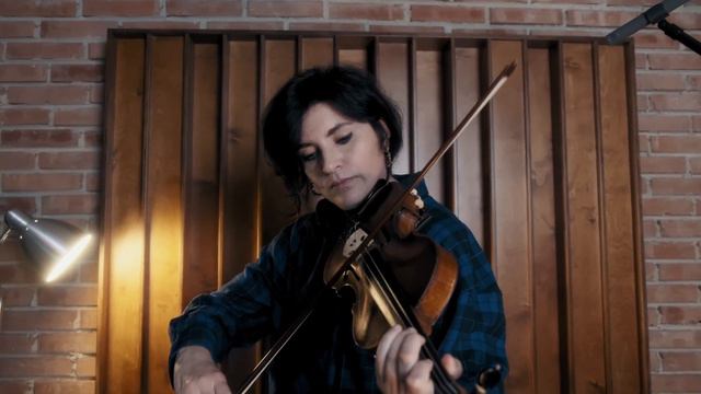 Francesca Guccione | Utopia I | Violin & Semi-Modular Synthesizers смотреть онлайн