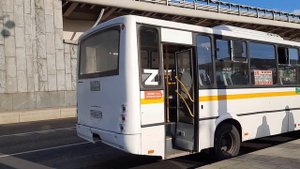 Автобус ПАЗ-320412-04 "Вектор" (CP CS) следует по маршруту 576к(Королёв-Москва)
