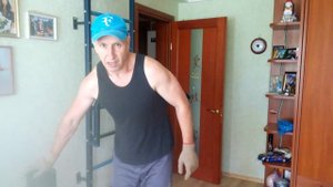 отжимание на брусьях + 28 кг в 50 лет ч-4 подход 2