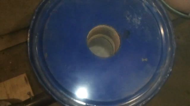 Первый запуск мини плавильни. Плавлю алюминий. смотреть онлайн