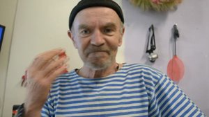 Анекдот про титановые шарики