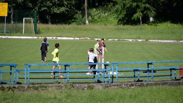 Черняховск стадион и река Анграпа