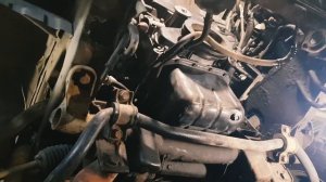 Выпуск 3. Автодом DELICA. Первые трудности и ремонт двигателя.  Mitsubishi Delica #vanlife