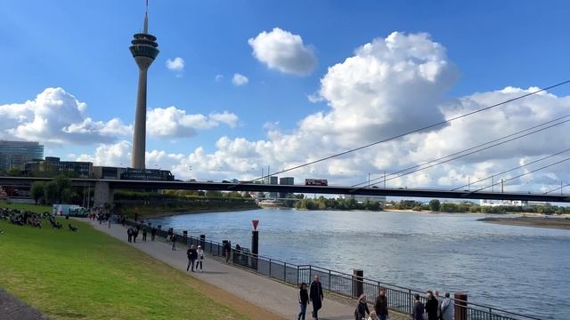 Düsseldorf, Germany Walking Tour 4K 60fps