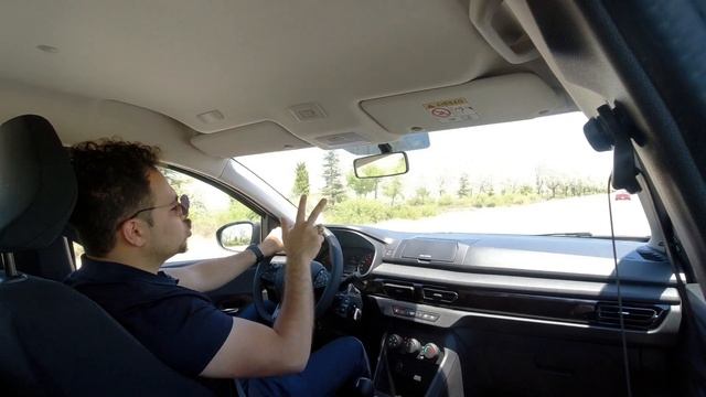 RENAULT Taliant 1.0 X-Tronic TÜRKİYE'DE İLK DETAYLI SÜRÜŞ İNCELEMESİ Joy Paket ile Touch Arası Far смотреть онлайн