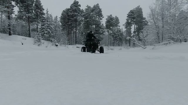 На квадрике по речке смотреть онлайн