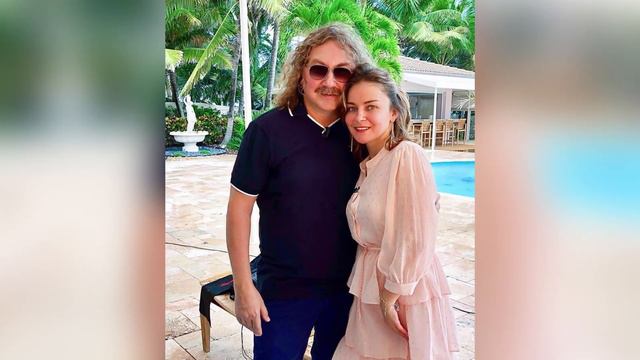 Игорь Николаев рассказал, почему его дочь Юлия отказалась от карьеры певицы смотреть онлайн