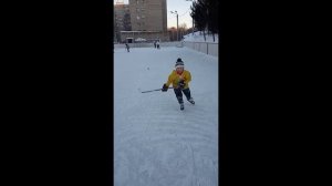 Хоккейные упражнения - Улитка