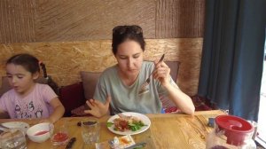 В Таджикистане на берегу реки отдыхаем с семьей и кушаем форель #таджикистан #душанбе
