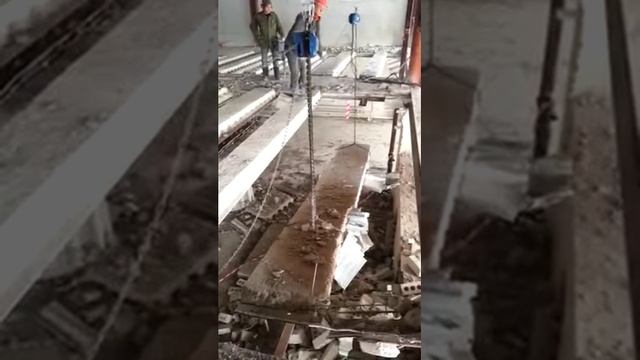 Демонтаж перекрытий второго этажа, г. Череповец ул.Горького д.20 смотреть онлайн