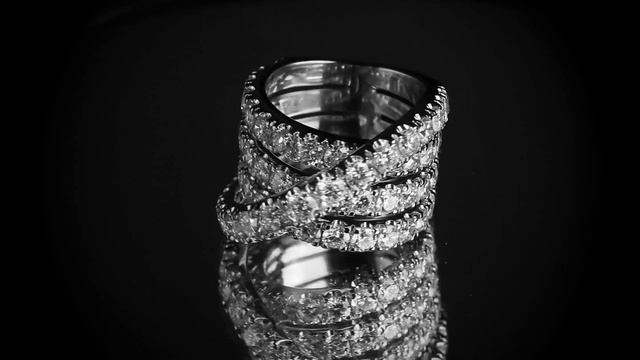 Кольцо из белого золота с бриллиантами 5,65 карат (сертификат МГЦ) смотреть онлайн