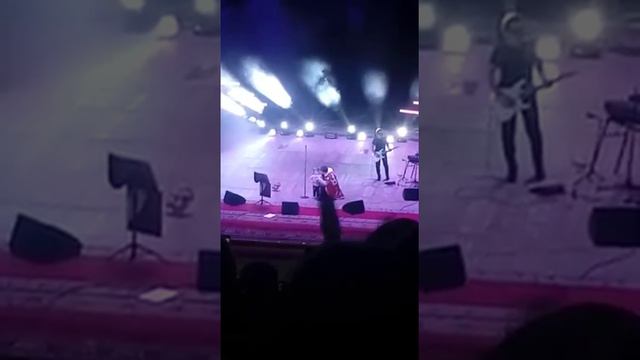 2х летняя девочка поет песню Радика Юльякшина "Девочка моя" смотреть онлайн