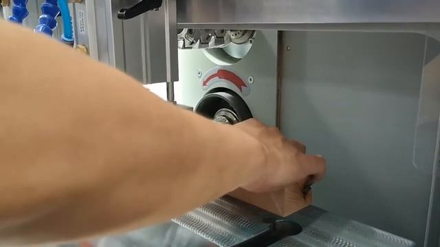 Автоматический фрезерно-пазовальный станок с ЧПУ EcoWood MDK 312. Шипорезный центр с ЧПУ (часть 2) смотреть онлайн