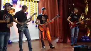 Листья Черный кофе Cover