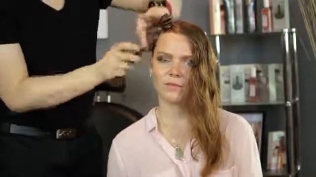 How to Curl Hair With Rubber Bands & a Hair Tie смотреть онлайн