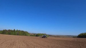Посевная 2022. Два трактора МТЗ-82 с сеялками "БЫСТРИЦА". Кировец К-525Пр и К-739Ст.