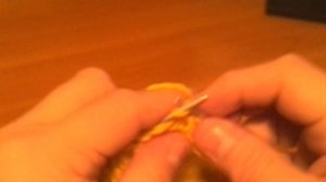 Двухсторонний волнистый узор с вытянутыми петлями