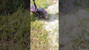 Дрифт на песке на электро самокате! Видео из реальной жизни