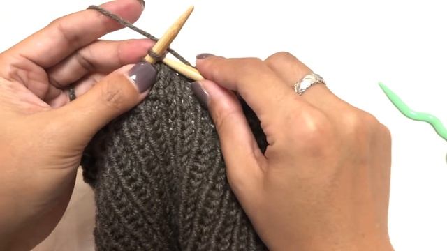 棒針編み★簡単アラン模様のニット帽
