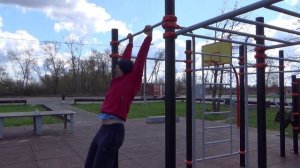 Подъем с переворотом. Одно из лучших упражнений на турнике.