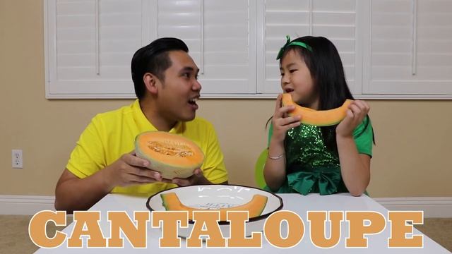 Learn Colors & Fruit Names with Jannie Fun Fruits & Paint Kids Toys смотреть онлайн