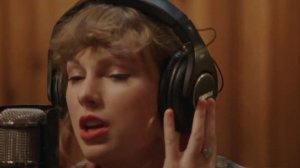 Taylor Swift - august (folklore: the long pond studio sessions) HQ video