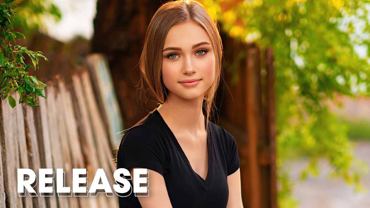 Cale HALUNA - Hymn For The Weekend