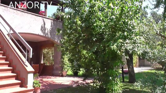 ИТАЛИЯ: Жаркое утро в деревне Фонтанелле... Италия... Italy смотреть онлайн