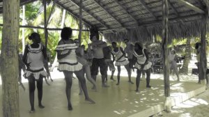 Доминиканская республика. о.Саона. Танец под музыку Бачата.