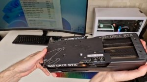 GIGABYTE AORUS ELITE 3060 12GB LHR в FurMark спустя 5 минут (из Китая оптом)