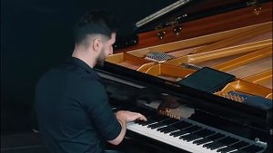 Luka Sulic cellist concert performance