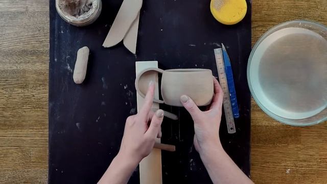 Как сделать ручку для кружки из глины смотреть онлайн