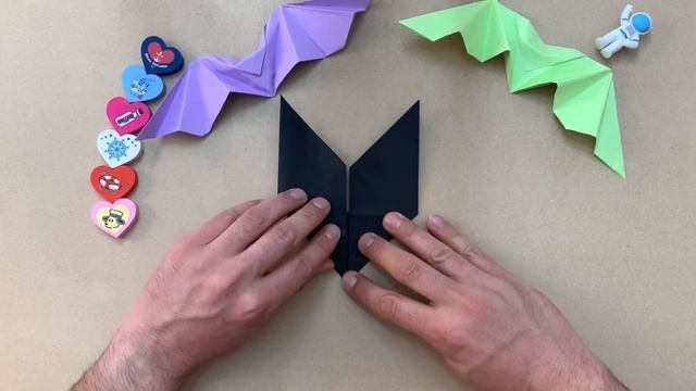 Origami Flapping bat | How to make paper bat for Halloween смотреть онлайн