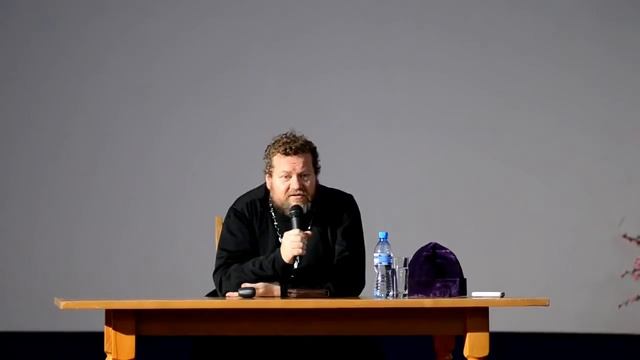 Священное Предание и Священное Писание. Православный священник о.Олег Стеняев. (1.1)