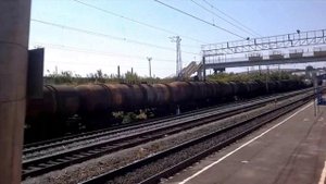 Александровский железнодорожный мост через Волгу на поезде 2012 год