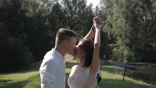 Камерная свадьба на природе