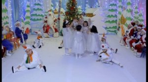 Танец снеговиков и снежинок. Видео Sirin.
