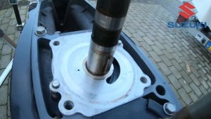 Suzuki DF140 - how to replace the impeller