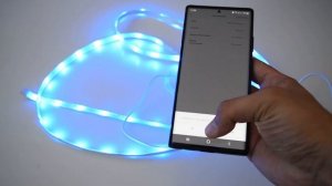 Умная светодиодная лента Yeelight LED Lightstrip Strip 1S – поможет создать атмосферное настроение.