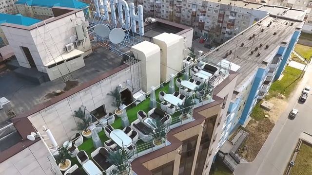 Cafe Sky Plaza смотреть онлайн