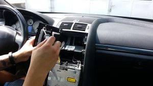 Peugeot 407 Screen Display Replacement