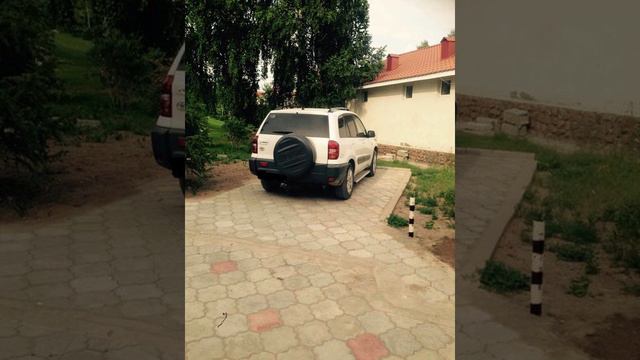 Deluxe Royal Beach - Chok-Tal - Kyrgyzstan смотреть онлайн