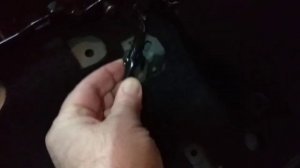 Митсубиси Паджеро Спорт 3 2018 года, где находятся разъёмы подогрева задних сидений