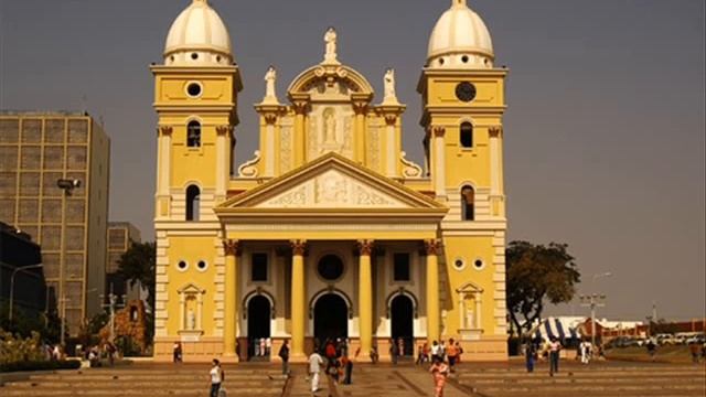 catholic cathedral... Maracaibo, Venezuela (South America) смотреть онлайн