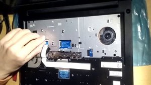 Как Снять и Поставить клавиатуру на Lenovo Thinkpad E480