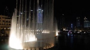 Dubai Burj Khalifa Fountain The world greatest dancing fountains (4K Video)